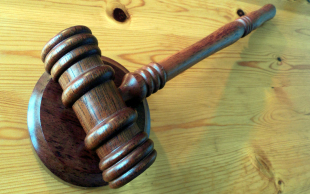 敲诈勒索罪判刑