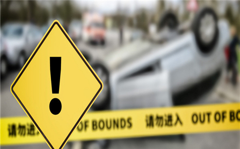 驾驶员交通肇事逃逸保险公司是否承担赔偿责任