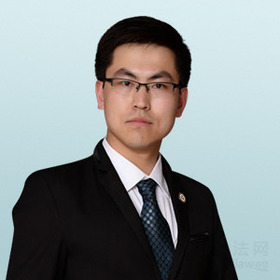 置顶团队律师