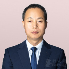 漏志华律师