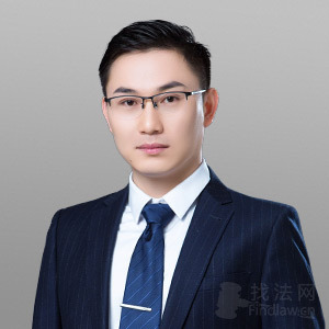 管赛龙律师
