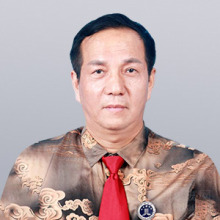 杨开文律师