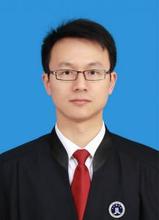 刘严严律师