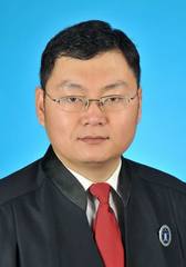 周轶律师