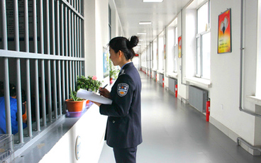 延长刑事拘留的条件是什么