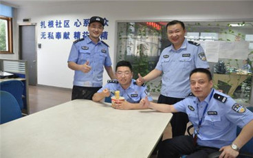 派出所可以开居住证明吗