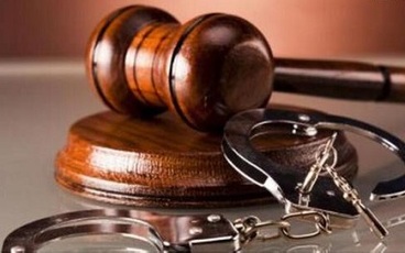 怎么强行收回已租给别人的门面