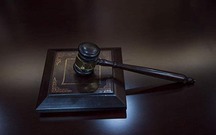 法院传票找不到人签收怎么办