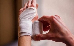 殴打他人和故意伤害行为的区别