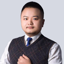 黄成