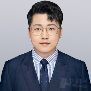 王明